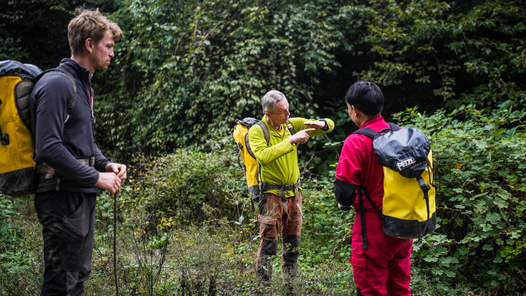 ںFʡѨfĿƿ꠆TM·1022ՔzAӛ  z